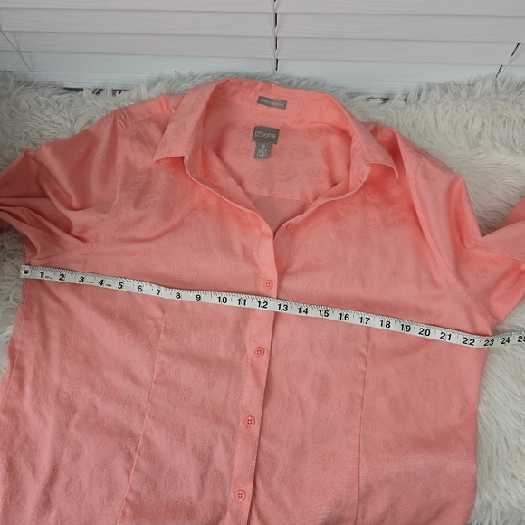 Chico's Size 3 Leaf Embossed Peach Button-Down Shirt - Picture 2 of 12